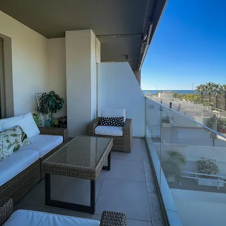 Sunny Panorama Apartment